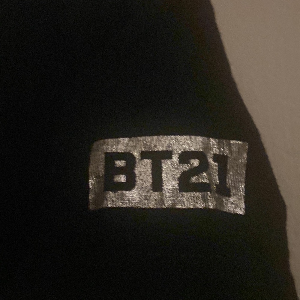 BTS SHIRT - Picture 2 of 4